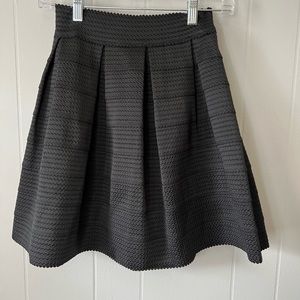 Women’s EXPRESS Unique Black Skirt. Size XS.